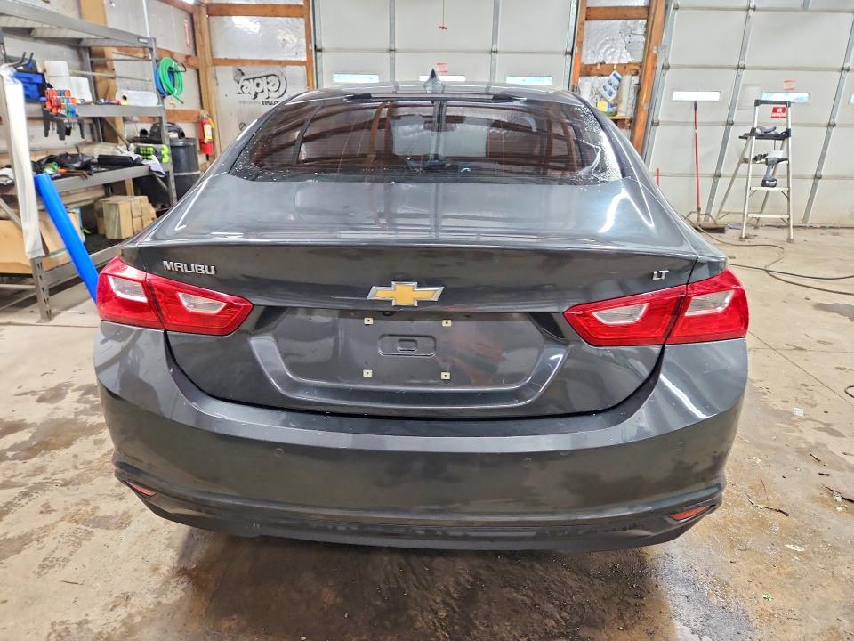 Photo 6 from auction – 2016 CHEVROLET MALIBU with VIN 1G1ZE5STXGF276845