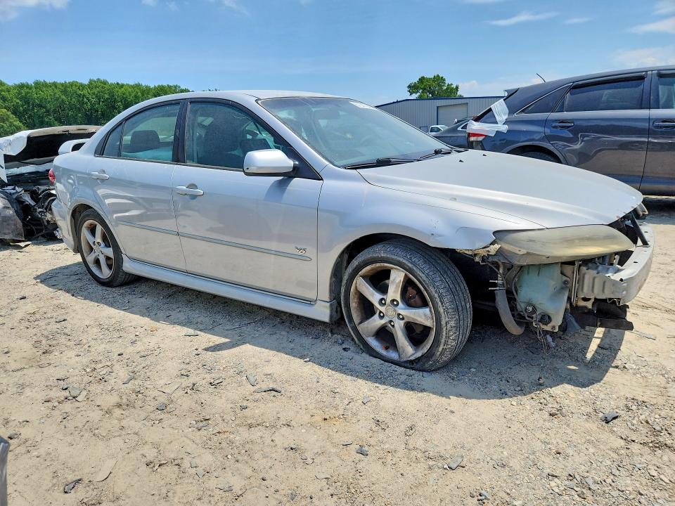 Photo 4 from auction – 2004 MAZDA 6 with VIN 1YVFP84DX45N94407