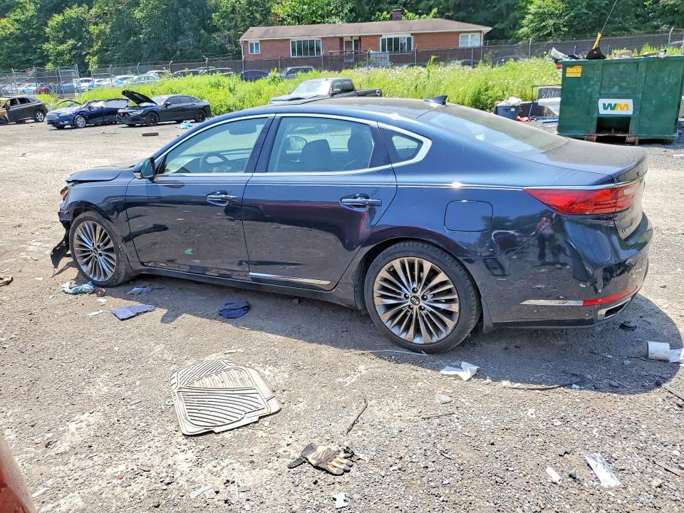 Снимка 2 от търг – 2017 KIA CADENZA с VIN KNALC4J10H5066904