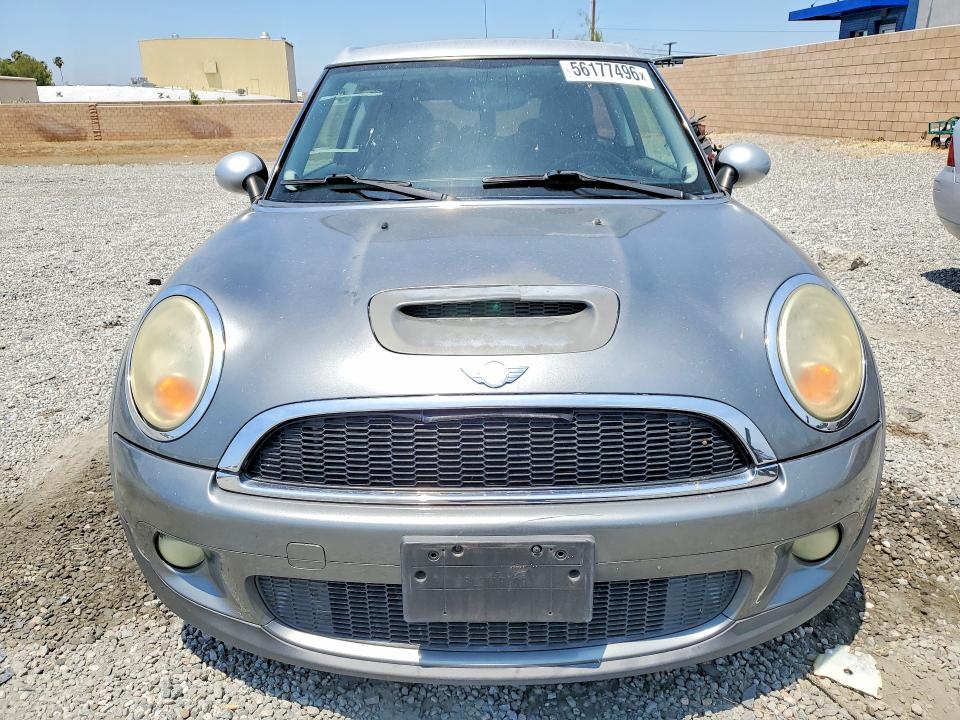 Photo 5 from auction – 2010 MINI COOPER with VIN WMWMM3C54ATP94223