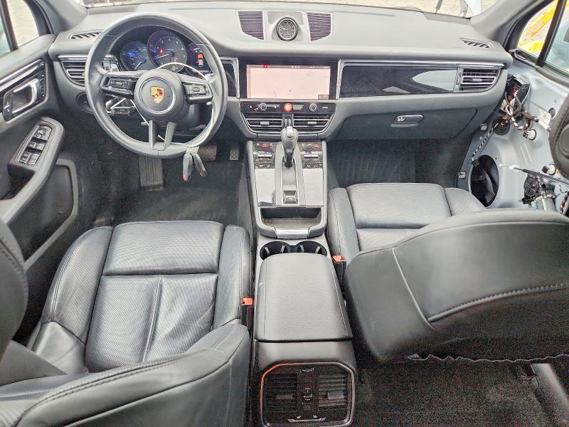 Photo 8 from auction – 2022 PORSCHE MACAN with VIN WP1AA2A51NLB11961