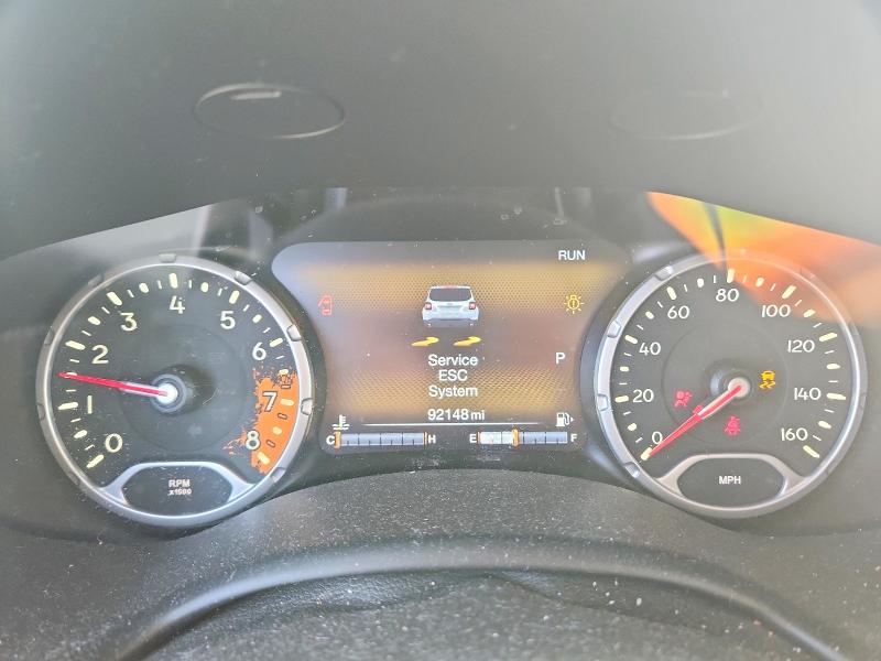 Снимка 9 от търг – 2016 JEEP RENEGADE с VIN ZACCJBCTXGPC94183