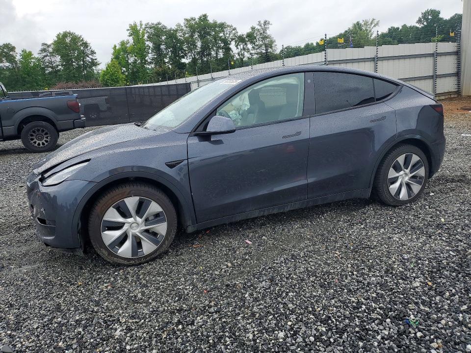 Zdjęcie 1 z aukcji – 2021 TESLA MODEL Y z VIN 5YJYGAEE7MF188225
