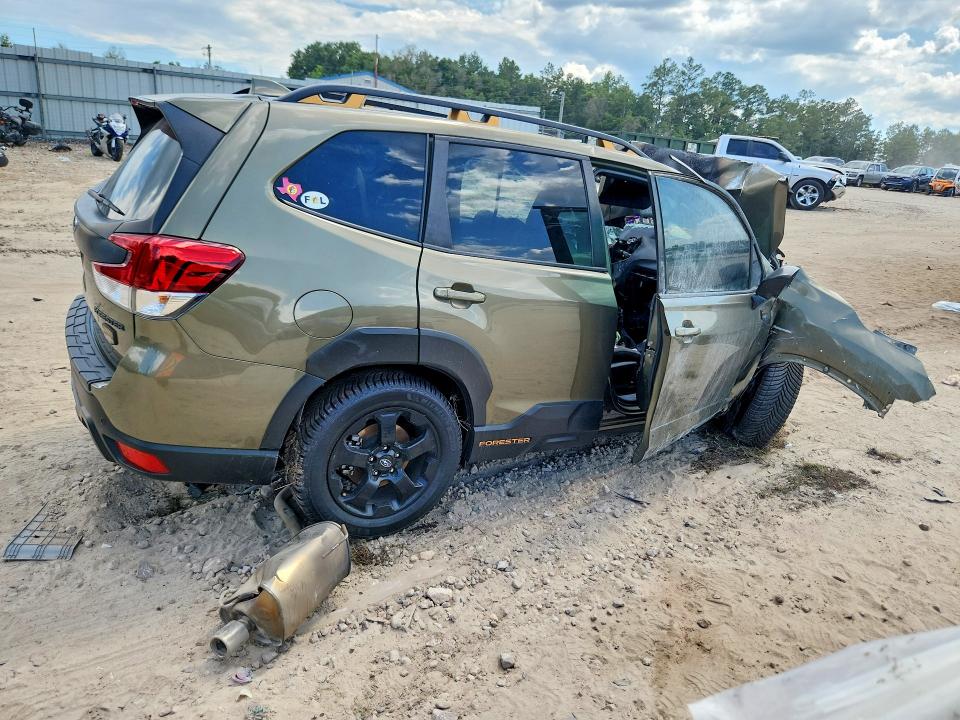 Zdjęcie 3 z aukcji – 2023 SUBARU FORESTER z VIN JF2SKAMC5PH452553