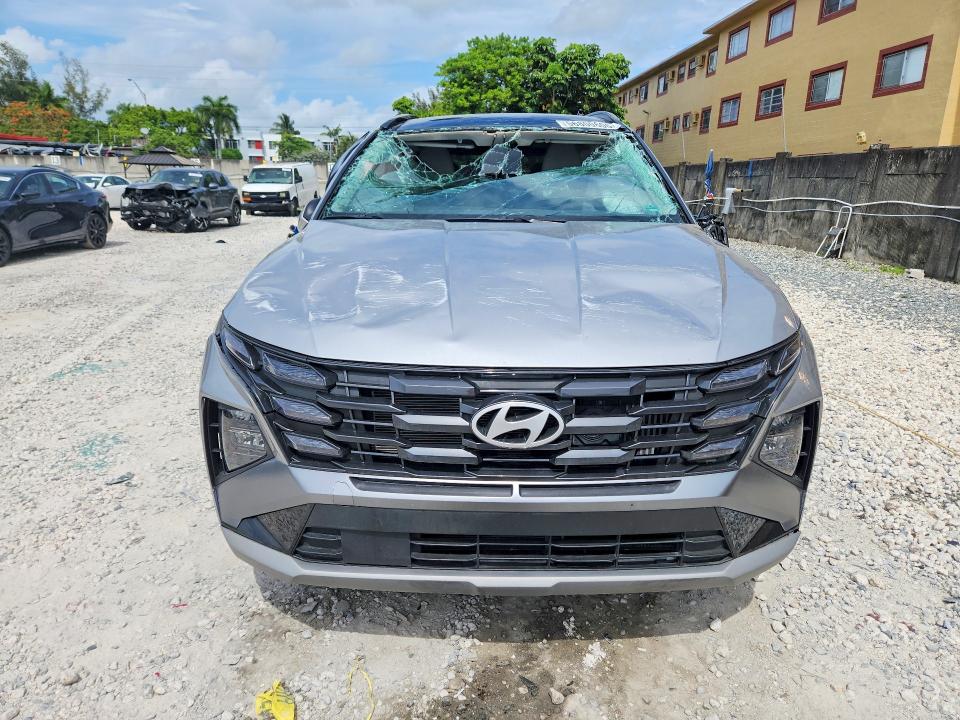 Photo 5 from auction – 2025 HYUNDAI TUCSON with VIN KM8JCDD17SU247903