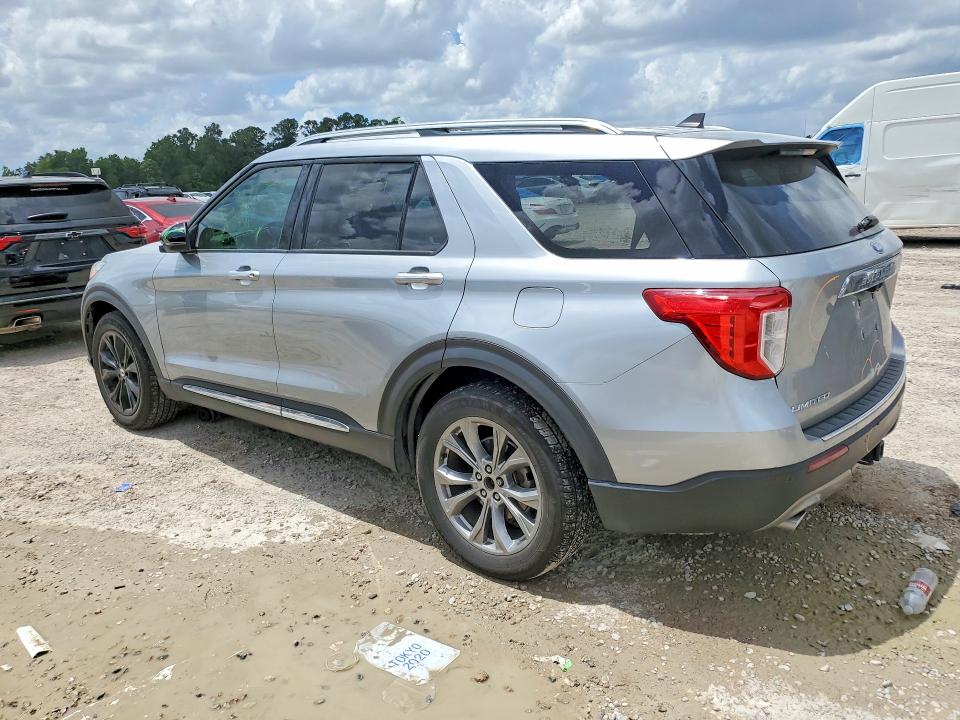 Photo 2 from auction – 2022 FORD EXPLORER with VIN 1FMSK7FH1NGA81187