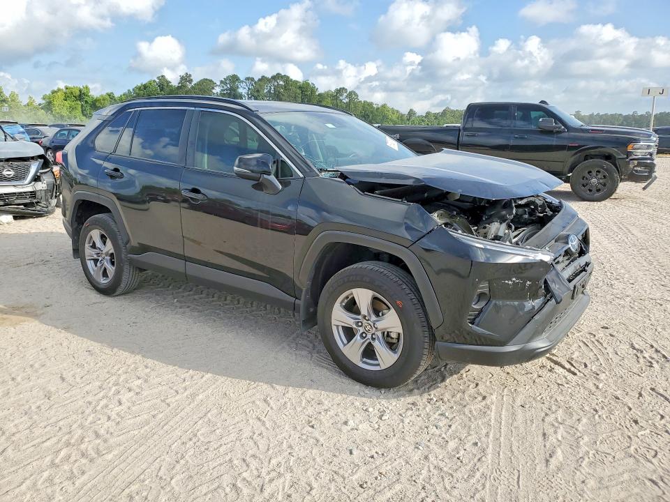 Photo 4 from auction – 2025 TOYOTA RAV4 with VIN 2T3W1RFV2SC345691