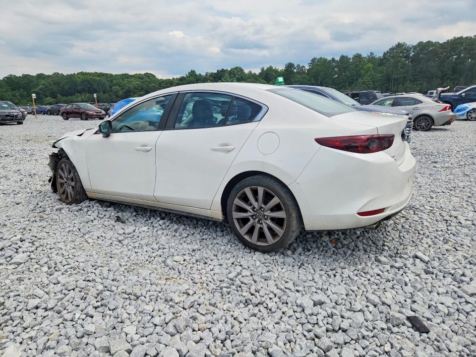 Photo 2 from auction – 2021 MAZDA 3 with VIN 3MZBPABM8MM207617