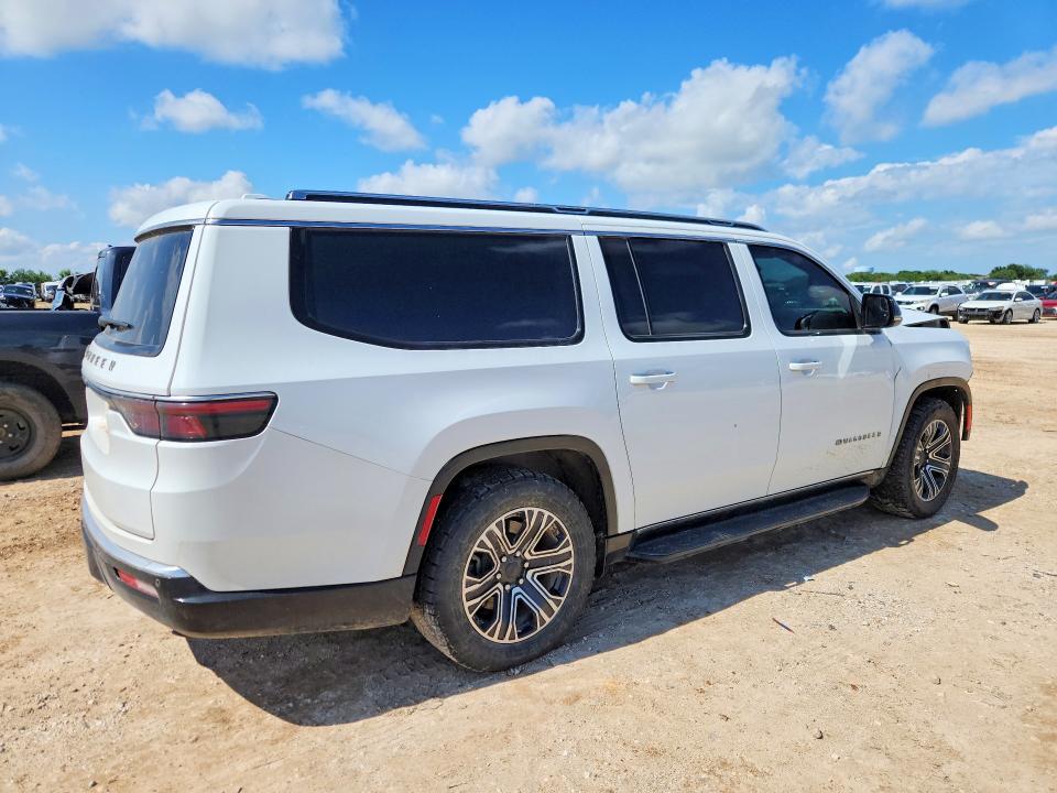 Photo 3 from auction – 2023 JEEP WAGONEER with VIN 1C4SJSAPXPS511873