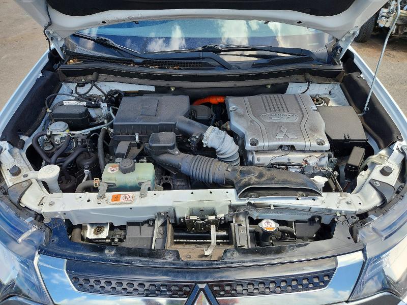 Photo 12 from auction – 2019 MITSUBISHI OUTLANDER with VIN JA4J24A55KZ048084