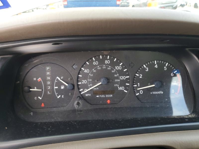Photo 9 from auction – 2001 TOYOTA CAMRY with VIN JT2BG22K010561551