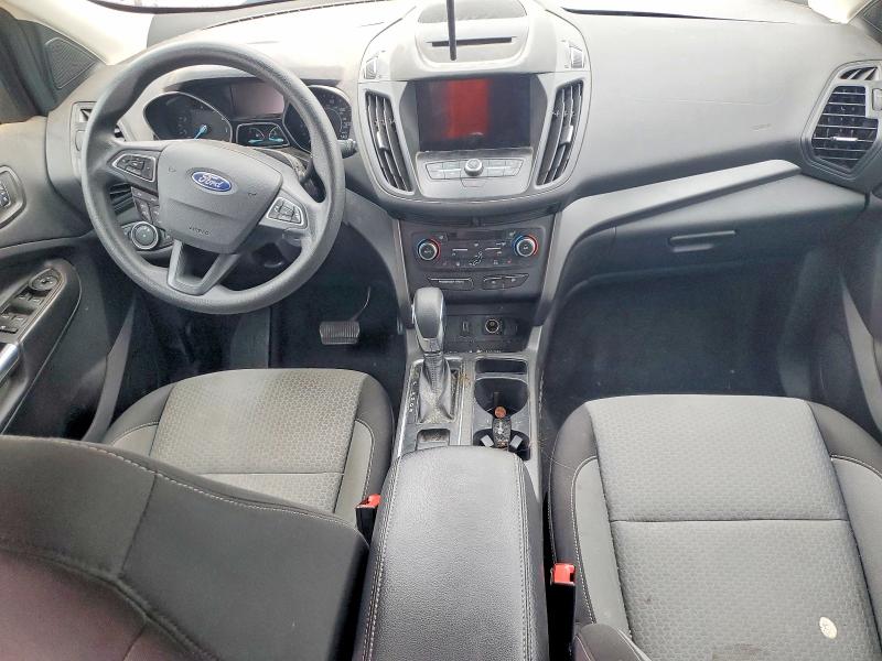 Photo 8 from auction – 2018 FORD ESCAPE with VIN 1FMCU0GD6JUD03199