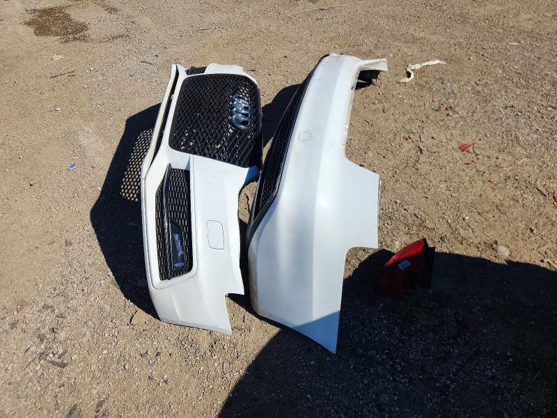 Photo 12 from auction – 2015 AUDI A4 with VIN WAUBFAFL1FN018417