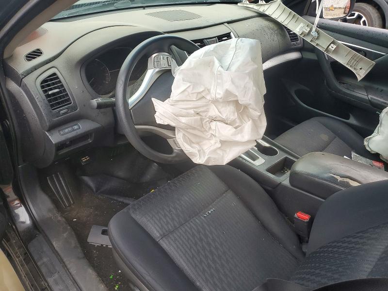 Photo 8 from auction – 2016 NISSAN ALTIMA with VIN 1N4AL3AP4GN372307