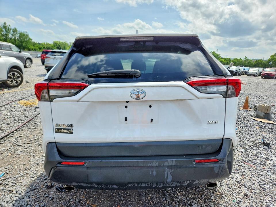 Zdjęcie 6 z aukcji – 2023 TOYOTA RAV4 z VIN 2T3W1RFV3PC243484