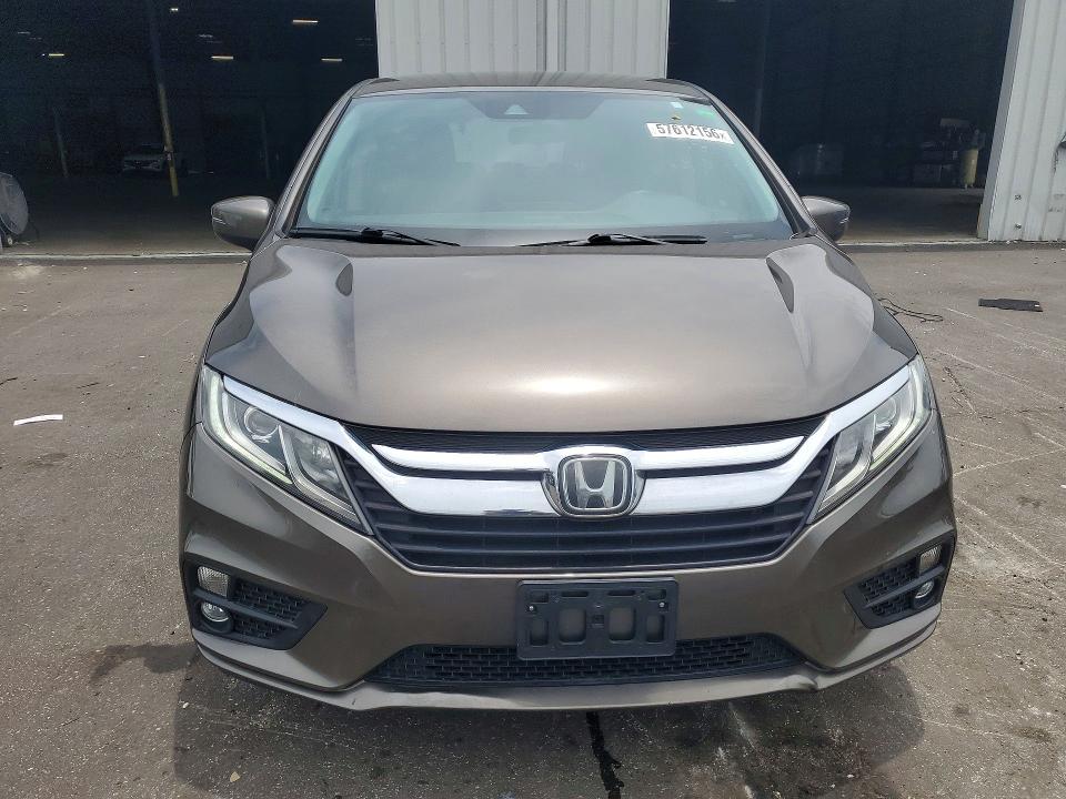 Photo 5 from auction – 2018 HONDA ODYSSEY with VIN 5FNRL6H55JB069626