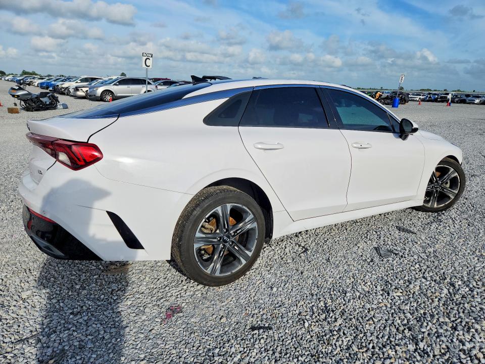 Photo 3 from auction – 2021 KIA K5 with VIN 5XXG34J29MG037677