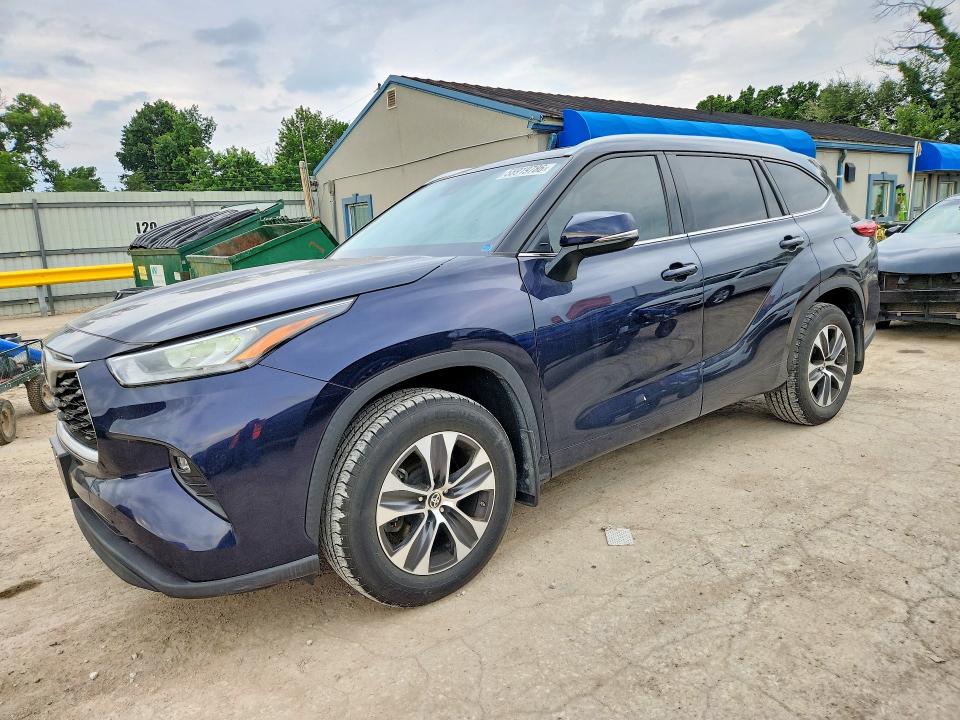 TOYOTA HIGHLANDER 2020 with VIN 5TDGZRBHXLS004750 - Photo from auction