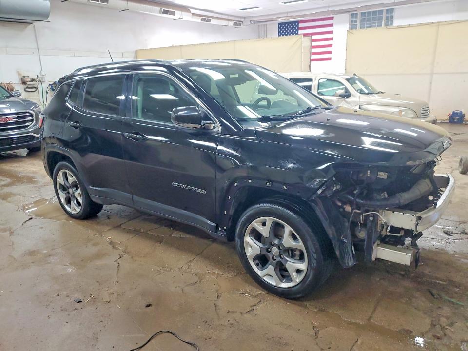 Photo 4 from auction – 2018 JEEP COMPASS with VIN 3C4NJDCB9JT434302