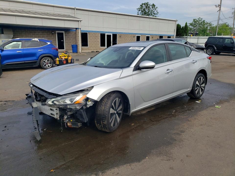 Photo 1 from auction – 2022 NISSAN ALTIMA with VIN 1N4BL4DW4NN345683
