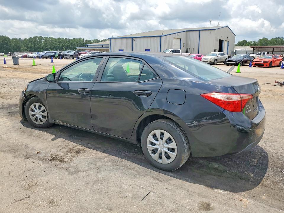 Photo 2 from auction – 2017 TOYOTA COROLLA with VIN 5YFBURHE1HP587327