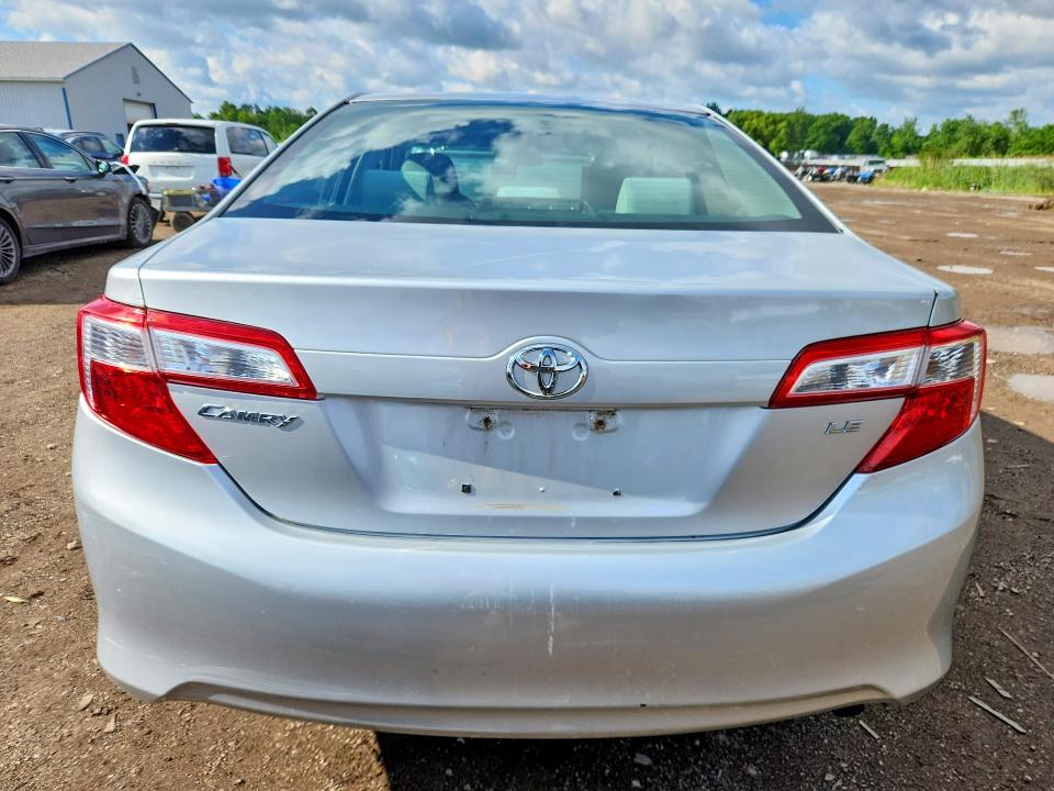 Photo 6 from auction – 2012 TOYOTA CAMRY with VIN 4T1BF1FK0CU135008