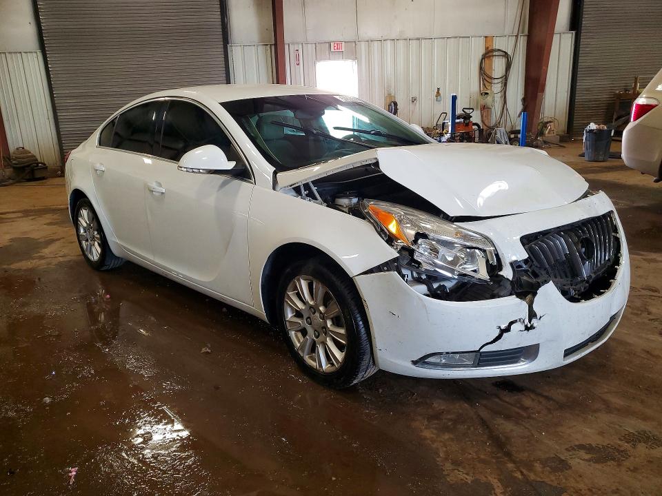 Photo 4 from auction – 2012 BUICK REGAL with VIN 2G4GR5ER1C9151198