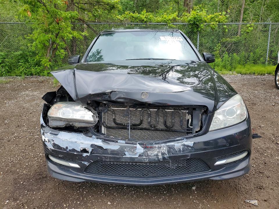 Photo 5 from auction – 2011 MERCEDES-BENZ C with VIN WDDGF5CB8BA512292