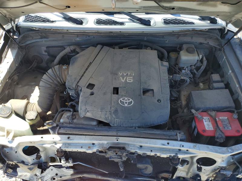 Photo 11 from auction – 2007 TOYOTA FJ CRUISER with VIN JTEBU11F270042455