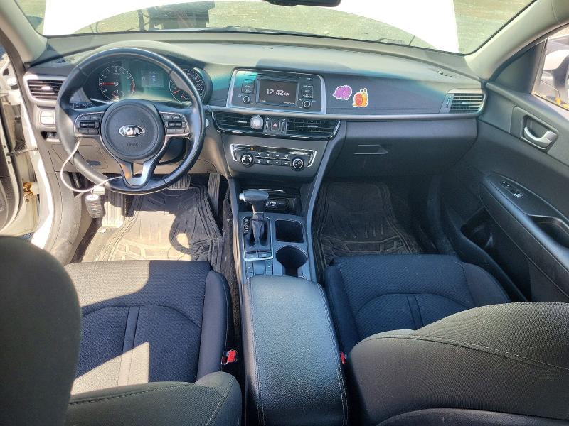 Photo 8 from auction – 2018 KIA OPTIMA with VIN 5XXGT4L35JG211651