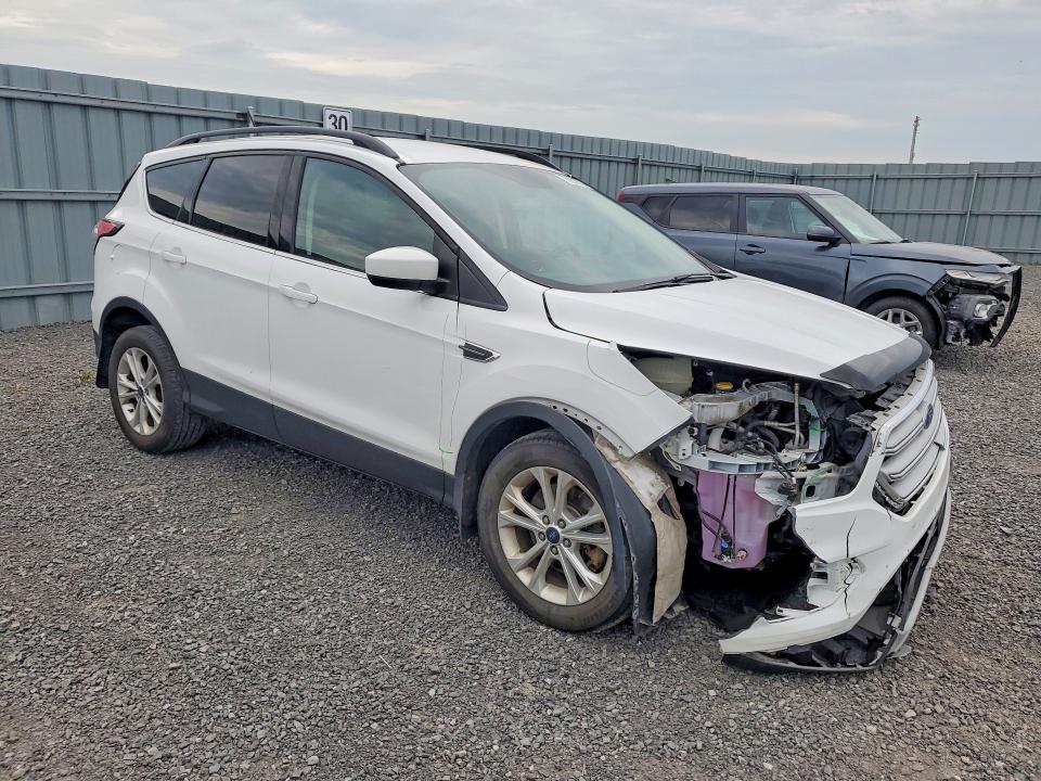 صورة رقم 4 من المزاد - 2018 FORD ESCAPE مع VIN 1FMCU9GD2JUA13384