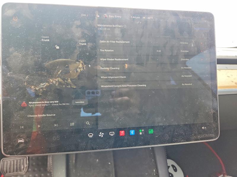 Foto 9 de la subasta – 2022 TESLA MODEL 3 con VIN 5YJ3E1EA4NF189993