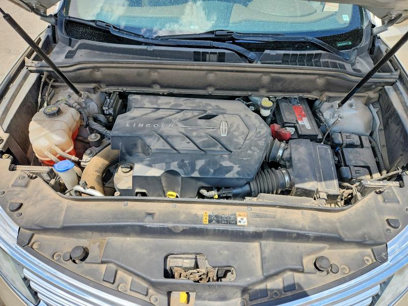 Photo 12 from auction – 2017 LINCOLN MKX with VIN 2LMPJ8LPXHBL40172