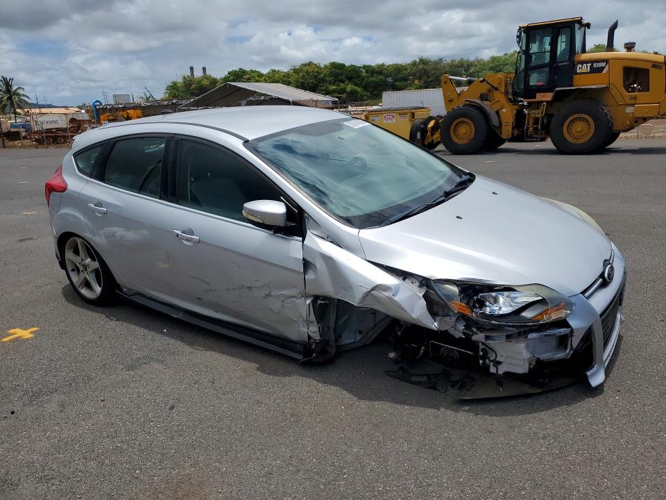 Photo 4 from auction – 2014 FORD FOCUS with VIN 1FADP3N21EL263991