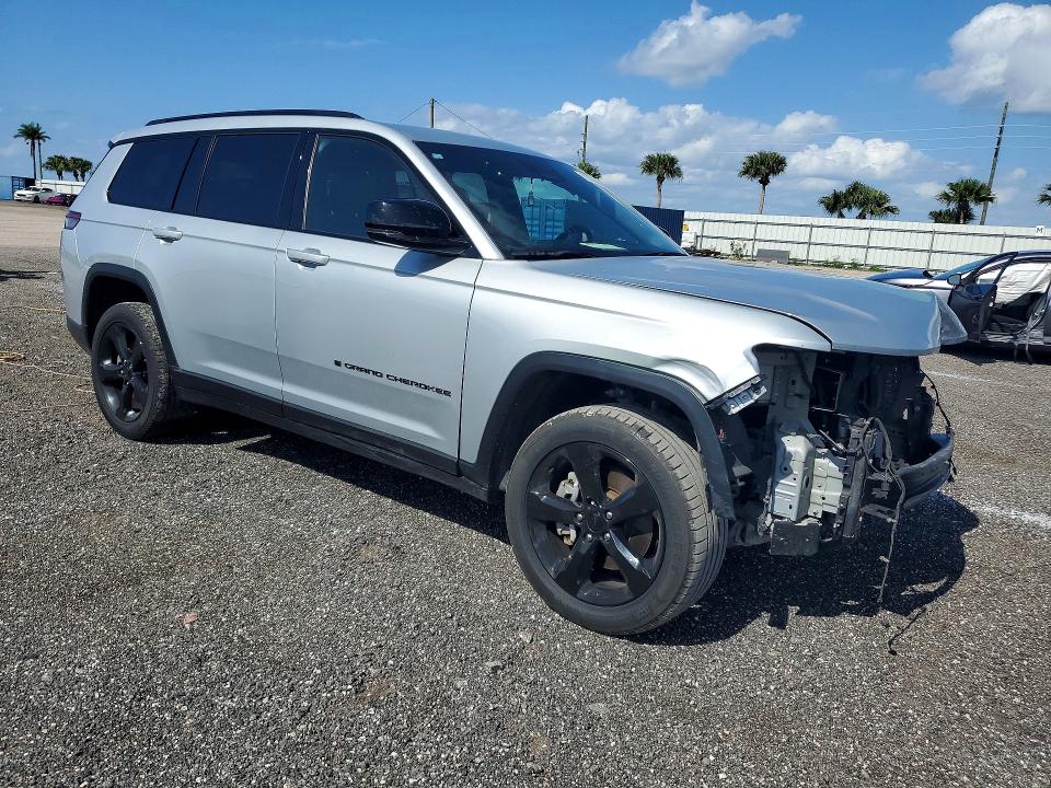 Photo 4 from auction – 2023 JEEP GRAND CHEROKEE with VIN 1C4RJJAG1P8843495