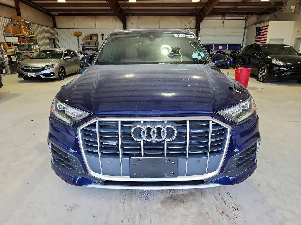 Photo 5 from auction – 2020 AUDI Q7 with VIN WA1LXAF73LD000164