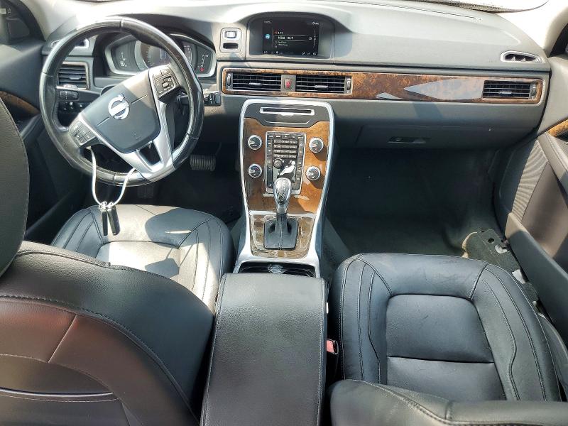 Photo 8 from auction – 2015 VOLVO S80 with VIN YV140MAK5F1188276