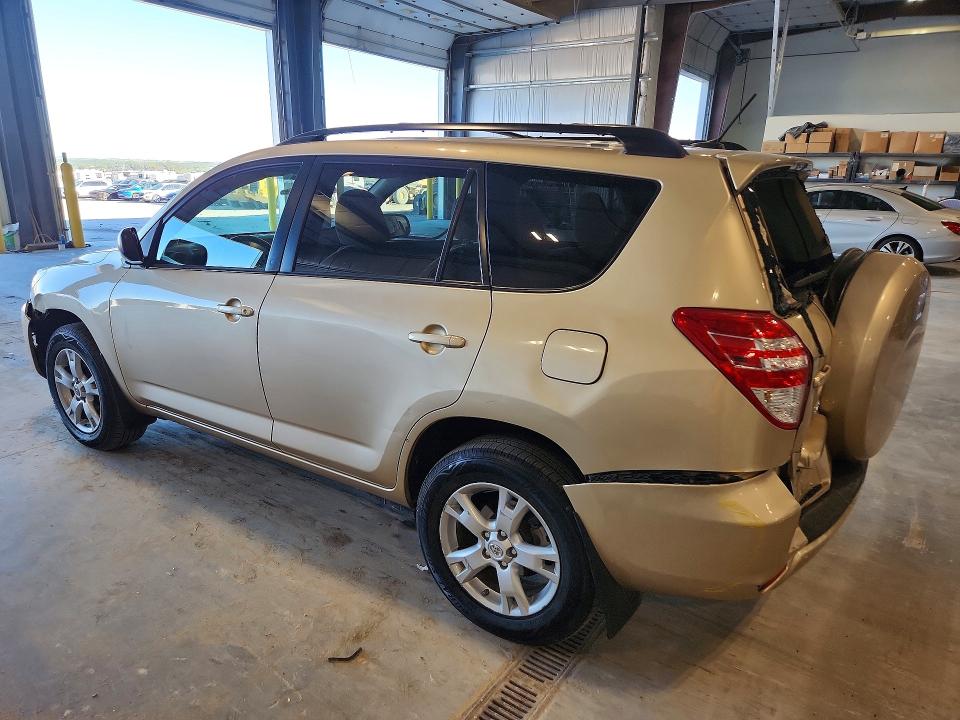 Photo 2 from auction – 2011 TOYOTA RAV4 with VIN 2T3BF4DV0BW171723