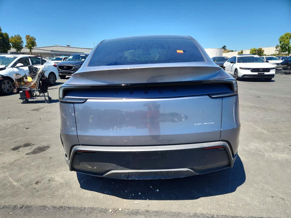 Photo 6 from auction – 2026 TESLA MODEL Y with VIN 7SAYGDEE3TF361029
