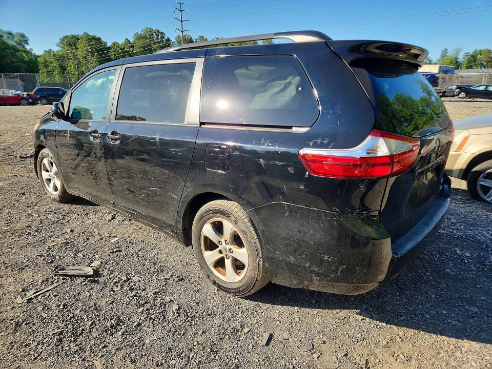 Photo 2 from auction – 2015 TOYOTA SIENNA with VIN 5TDKK3DC9FS577026