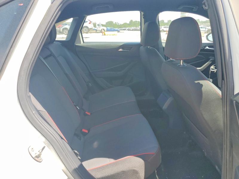 Photo 10 from auction – 2024 VOLKSWAGEN JETTA with VIN 3VW8T7BU2RM027114