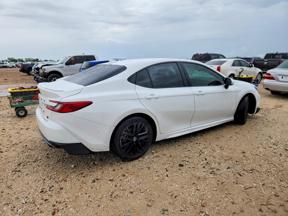 Photo 3 from auction – 2025 TOYOTA CAMRY with VIN 4T1DAACKXSU050414