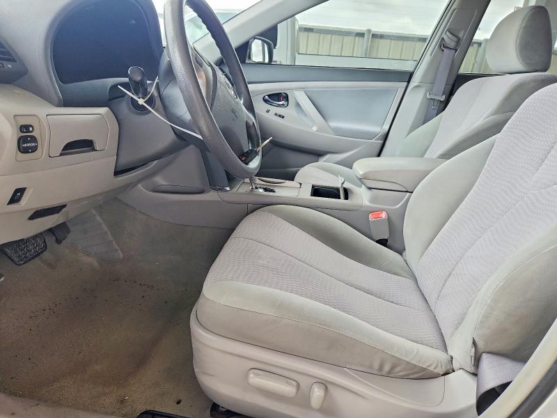 Photo 7 from auction – 2010 TOYOTA CAMRY with VIN 4T1BF3EK4AU016291