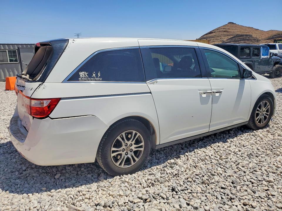 Photo 3 from auction – 2011 HONDA ODYSSEY with VIN 5FNRL5H4XBB063680