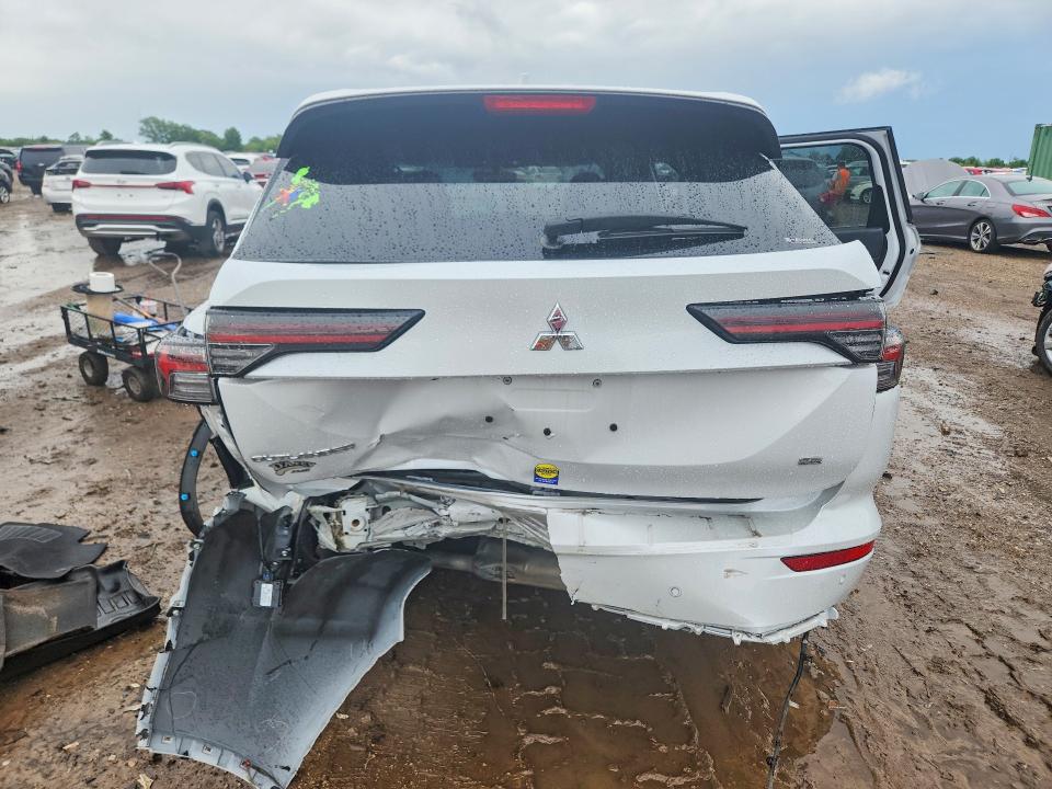 Снимка 6 от търг – 2025 MITSUBISHI OUTLANDER с VIN JA4J4VA88SZ051457