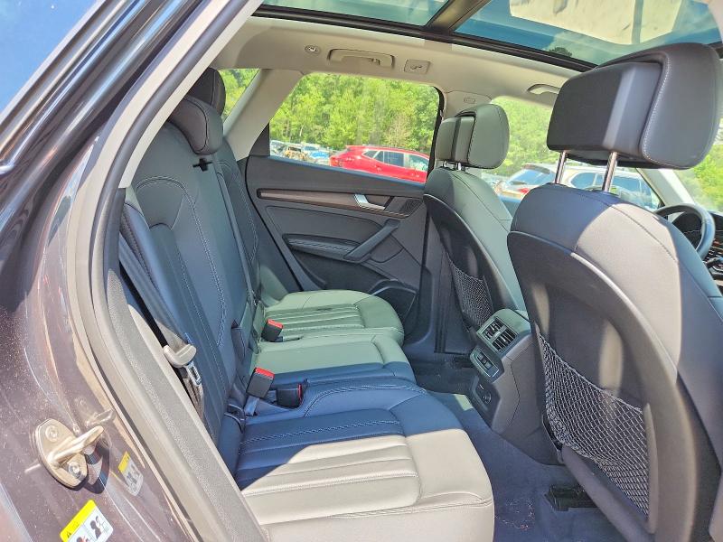 Photo 11 from auction – 2021 AUDI Q5 with VIN WA1BAAFY7M2127941