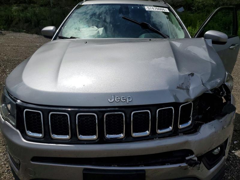 Photo 12 from auction – 2019 JEEP COMPASS with VIN 3C4NJDBB8KT628970