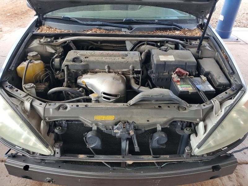 Photo 11 from auction – 2002 TOYOTA CAMRY with VIN JTDBE30K720075083