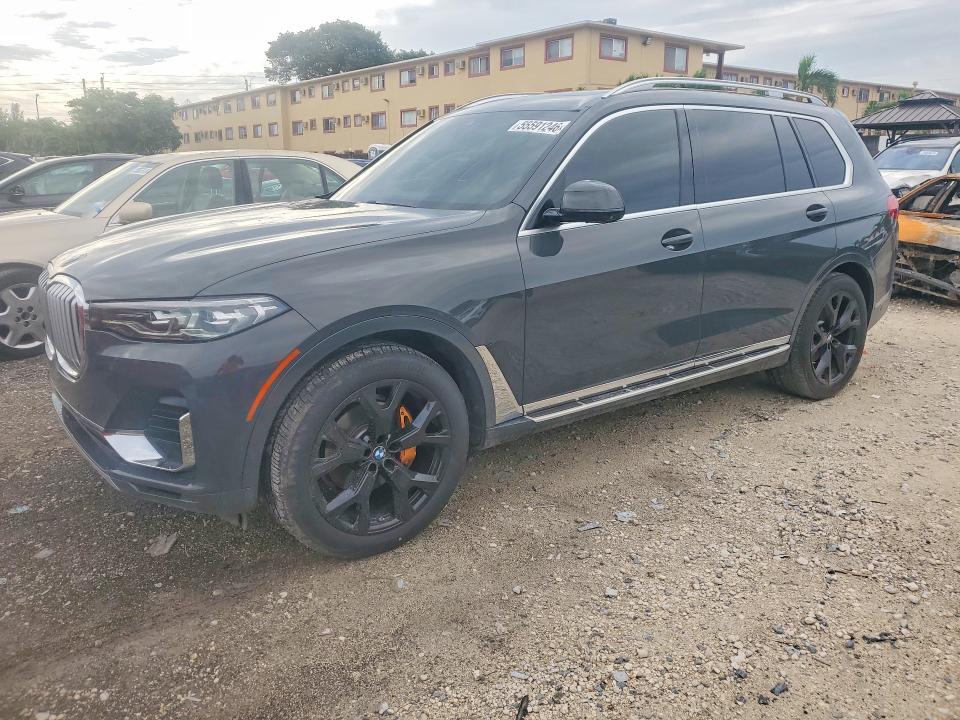 BMW X7 2021 with VIN 5UXCW2C07M9G23024 - Photo from auction