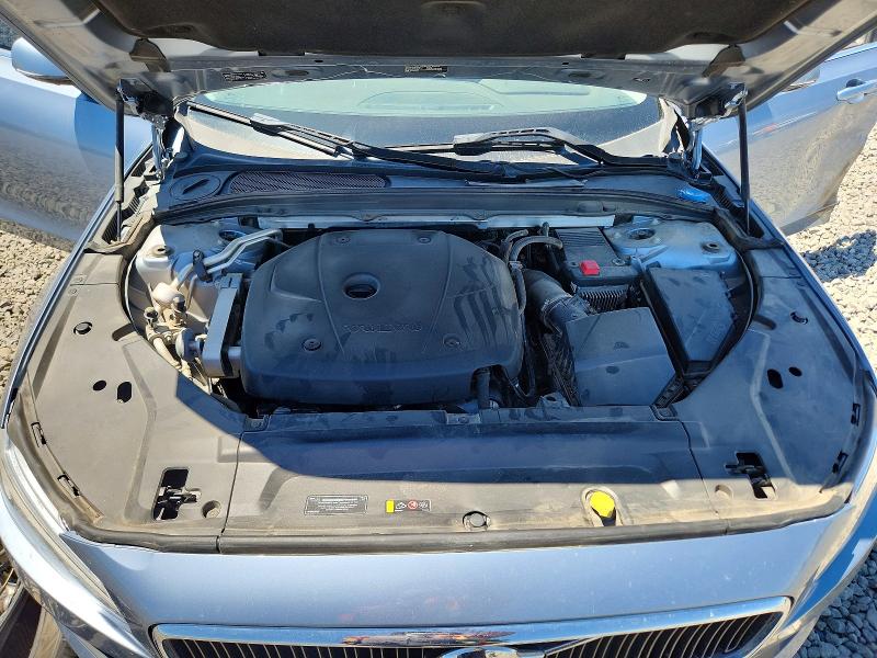 Photo 11 from auction – 2018 VOLVO S90 with VIN LVY982AK9JP036539